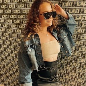 Meet your Posher, Baylee